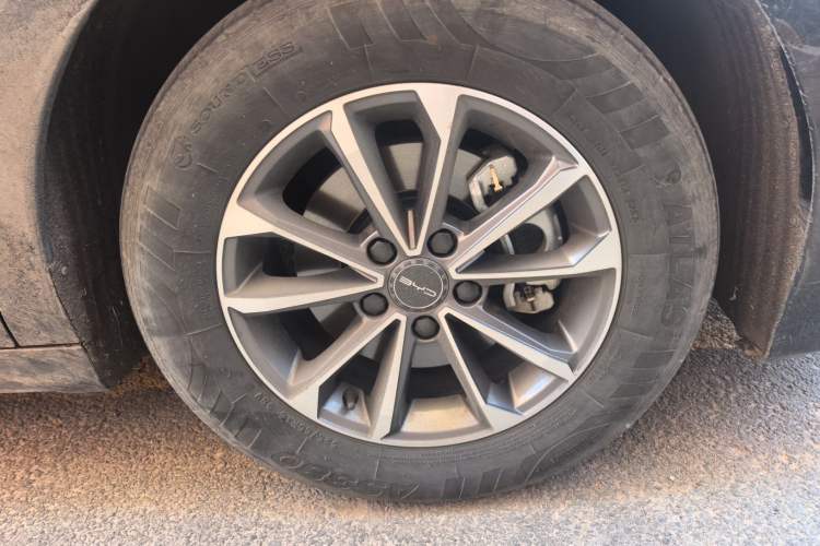 Used BYD Destroyer 05 2024 HONOR Edition DM-i 55KM Luxury Model
