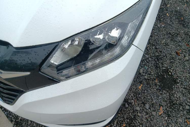 Used Honda Vezel 2015 1.8L CVT 2WD Luxury Model