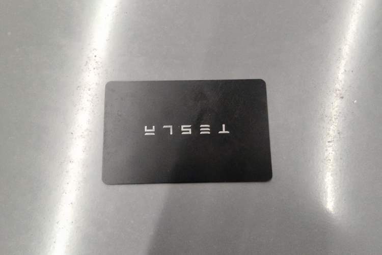 Used Tesla Model Y 2021 Standard Range Rear-Wheel Drive Version Interior 1