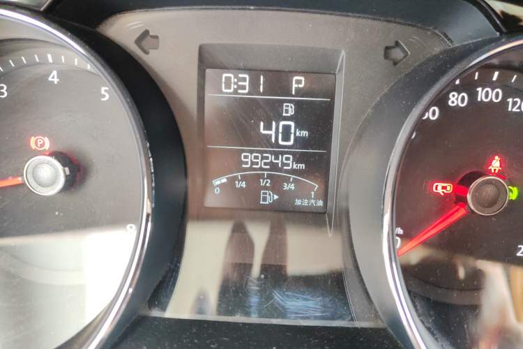 Used Volkswagen C-TREK 2018 1.5L Automatic Comfort Model Odometer Close Up