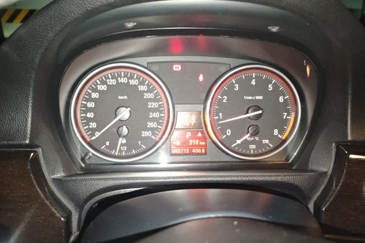 Used BMW 3 Series 2011 330i two-door coupe
