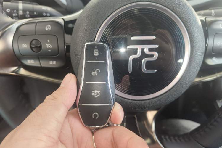 Used BYD Yuan PLUS 2024 Honor Edition 430KM Leading Model
