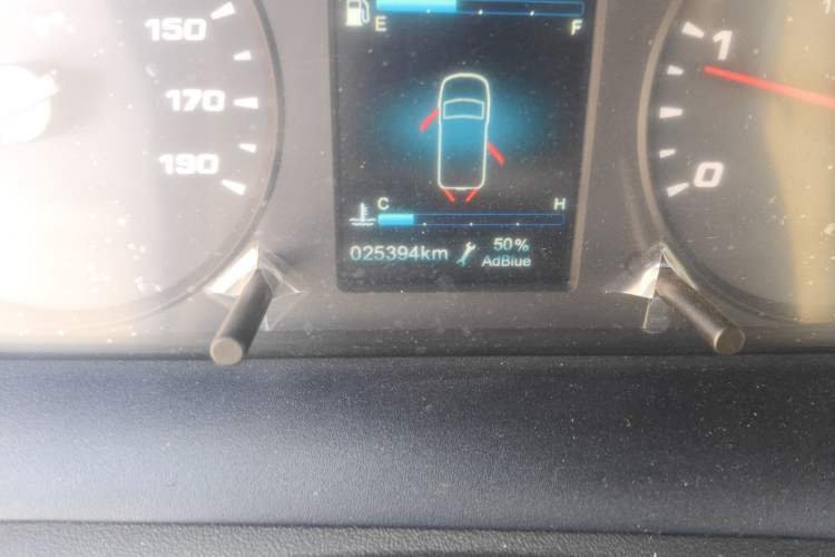 Used Iveco Eurocargo 2021 2.0T Manual Super-Rui Short Wheelbase Low-Roof Side-Hinged Door F1A