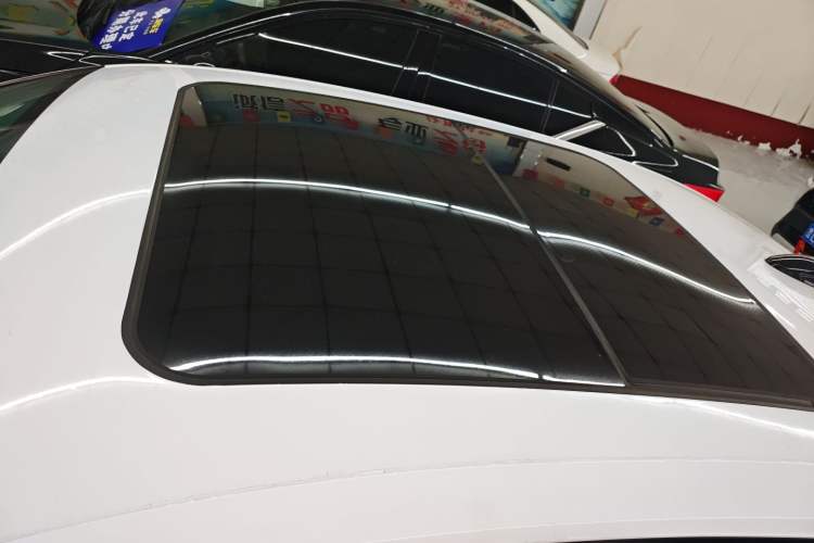 Used Hongqi H9 2020 2.0T Smart Connect Flagship Edition
