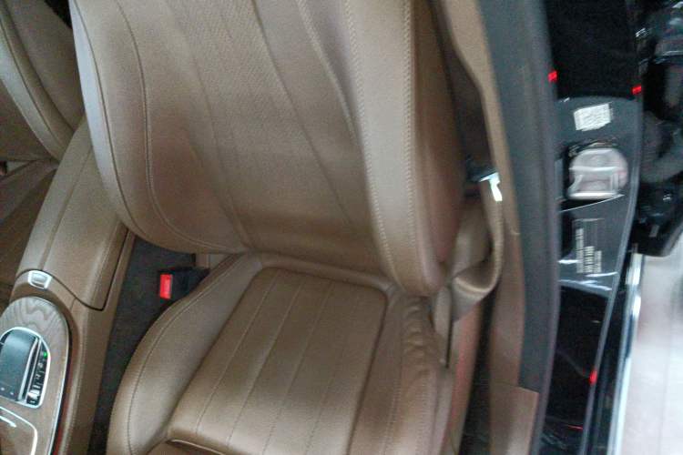 Used Mercedes-Benz E-Class 2021 Facelift E 260 L
