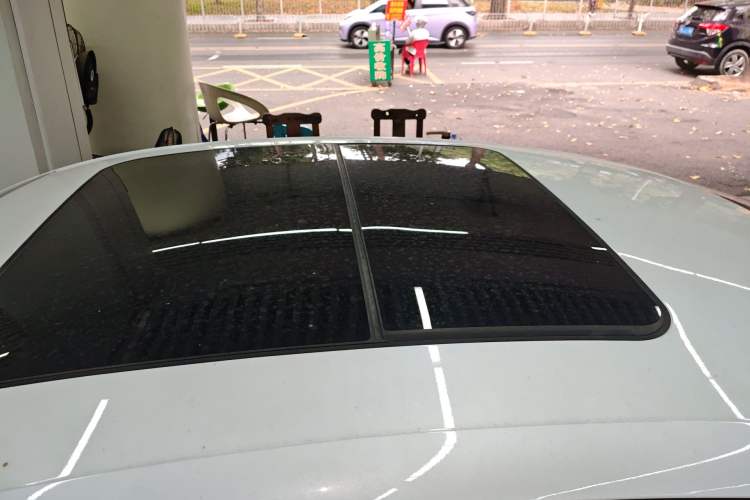 Used BYD Qin L 2024 DM-i 120KM Excellence Model Roof