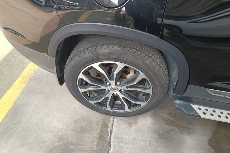 Used FORTHING Joyear X5 2017 Jingxiang Series 1.5T CVT Luxury Model
