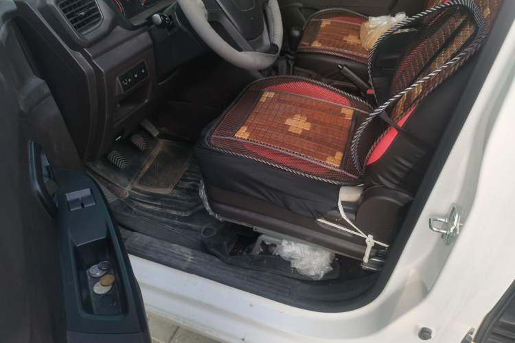 Used Wuling Hongguang V 2022 1.5L Jingqu Edition Electric-Assist LAR