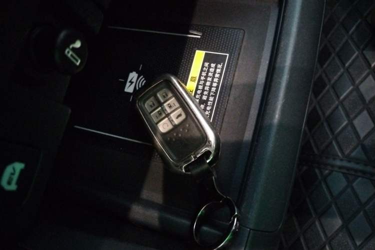 Used Honda Elysion 2022 2.0L eHEV Luxury Edition
