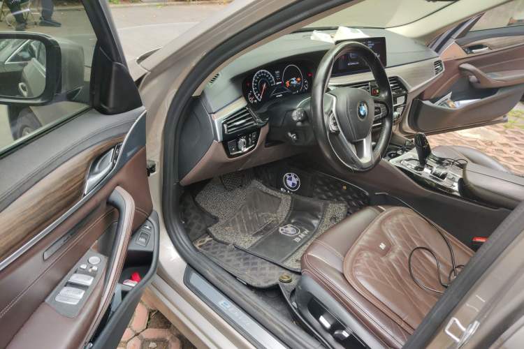 Used BMW 5 Series New Energy 2019 530Le Pioneer Edition Driver Seat
