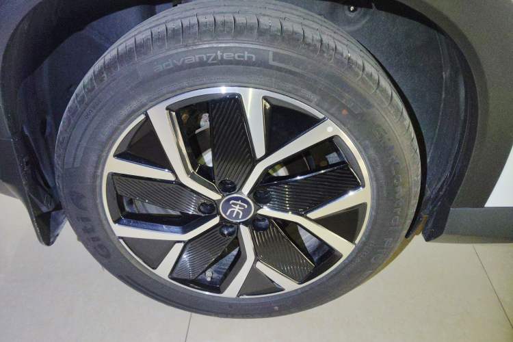 Used BYD Song L DM-i 2025 Intelligent Driving Version 160 km Beyond-Range Type