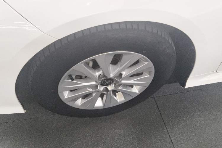 Used Toyota Corolla 2023 1.8L Smart Electric Hybrid Dual-Motor Pioneer Edition