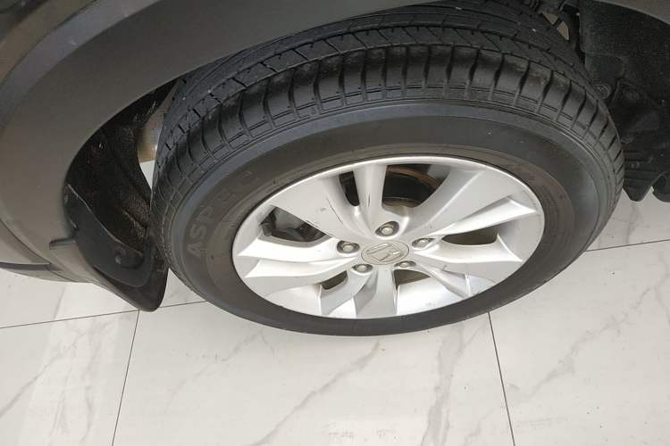 Used Honda Vezel 2015 1.5L CVT two-wheel drive Comfort trim
