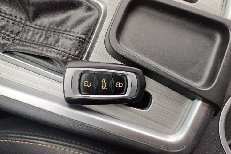 Used Geely Auto Vision X6 2016 1.3T CVT Flagship Model