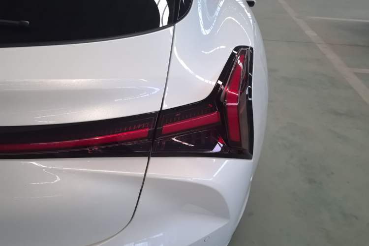 Used NETA S Shooting Brake 2024 Range-Extended 300 Pro Edition
