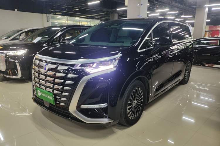 Used Denza D9 2022 DM-i 970 Four-Wheel Drive Prestige Model