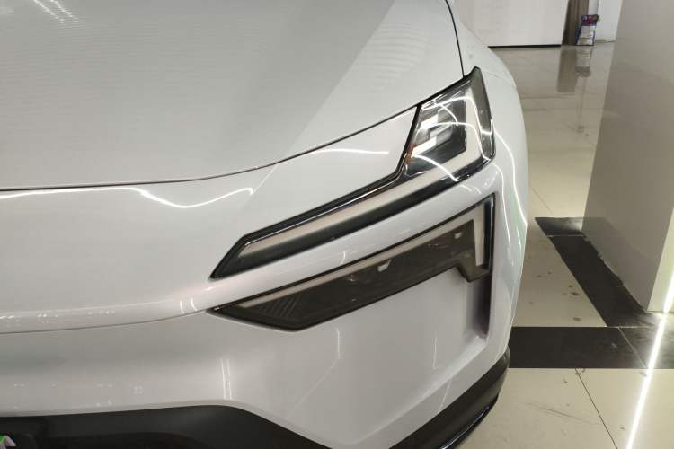 Used Polestar 4 2023 Single Motor Standard Range PLUS