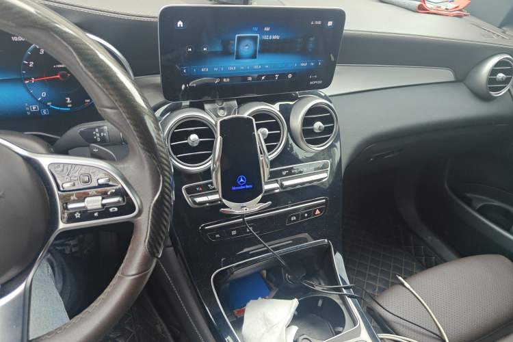 Used Mercedes-Benz GLC 2021 GLC 260 L 4MATIC Dynamic Edition Audio And AC Panel