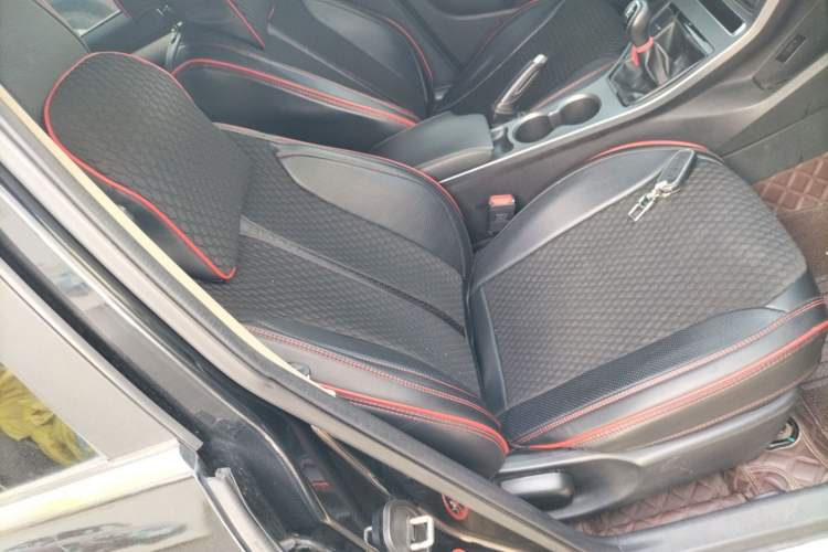 Used Geely Auto Emgrand 2018 1.5L Manual Upward Connect Edition Right Front Seat