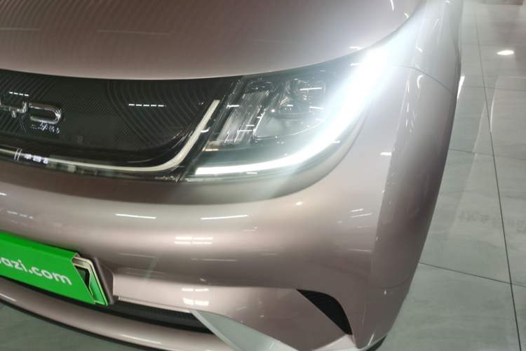 Used BYD Dolphin 2023 420 km Fashion Edition
