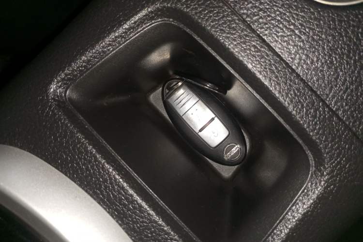 Used Nissan Tiida 2016 1.6L CVT Smart Drive Edition Vehicle Key