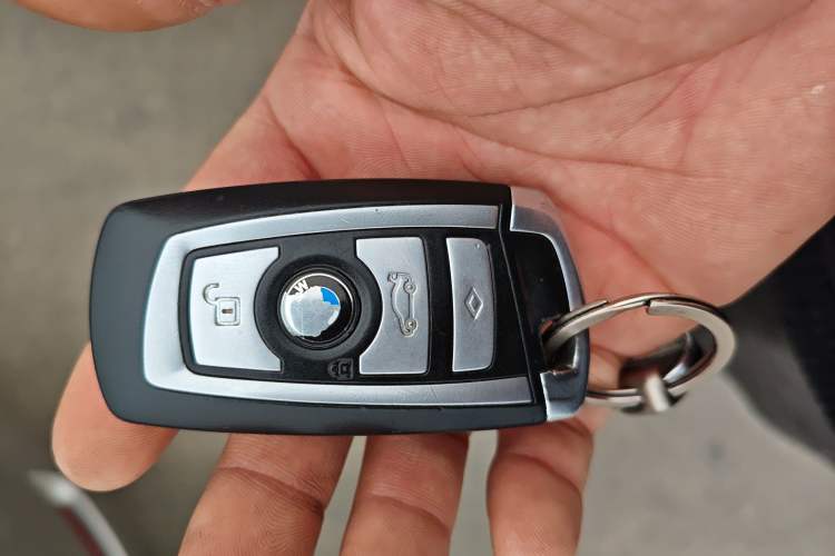 Used BMW 7 Series 2011 730Li Elegant Model
