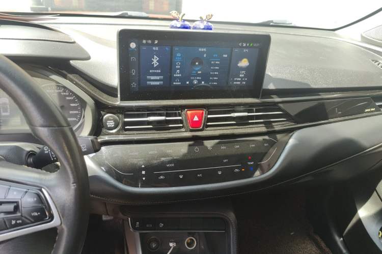 Used JAC Group Refine S4 2019 1.6L Manual Dream Edition
