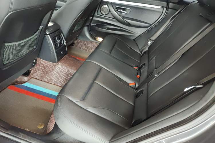 Used BMW 3 Series GT 2020 320i M Sport Package Left Rear Seat