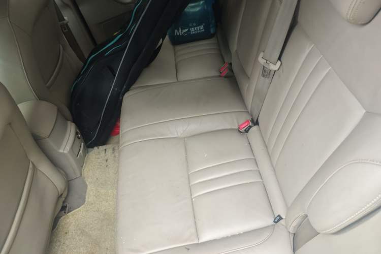 Used Ford Mondeo 2011 2.0L GTDi 200 Luxury Edition Left Rear Seat