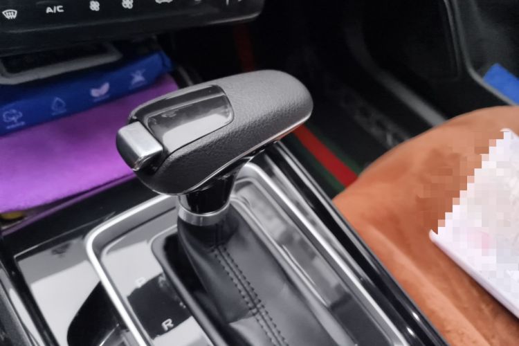 Used Bestune B70 2022 Third Generation 1.5T Automatic Enjoyment Version Gear Lever