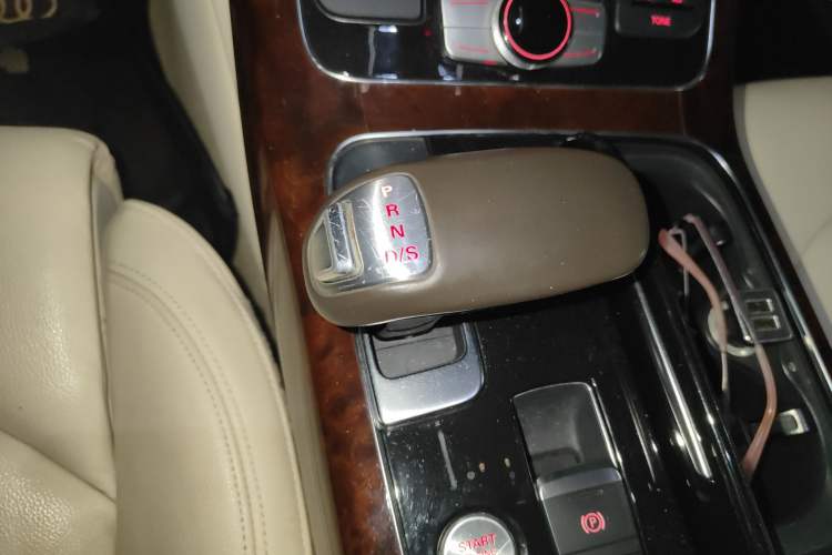 Used Audi A8 2013 A8L 45 TFSI quattro Comfort model