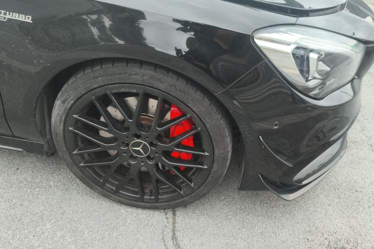 Used Mercedes-Benz CLA AMG 2017 Facelift AMG CLA 45 4MATIC Right Front Wheel Hub