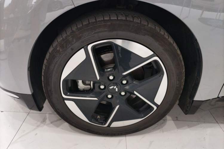 Used Wuling Xingguang 2024 Co-Creation Edition 510 Advanced Model
