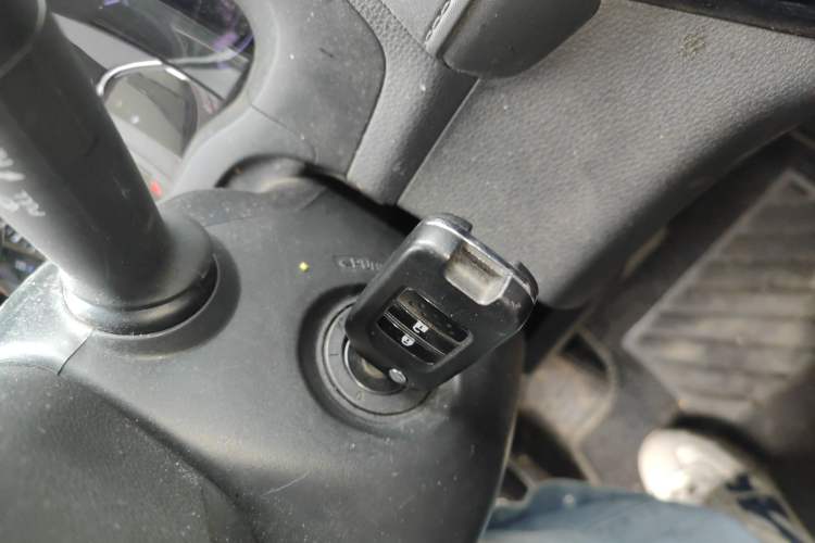 Used Honda Vezel 2020 1.5L CVT Pioneer Edition Vehicle Key