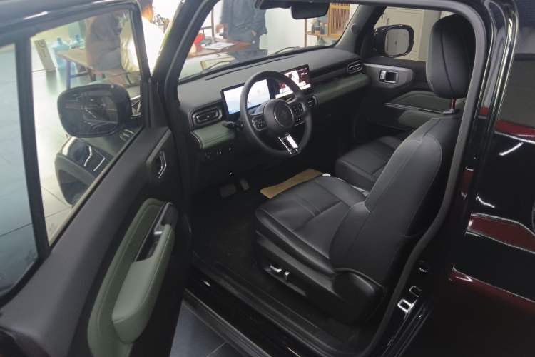 Used Baojun Spark 2023 Intelligent Premium Edition Driver Seat