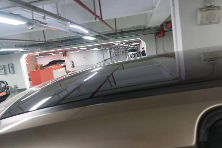 Used XPeng X9 2024 702 Ultra-Long Range Pro
