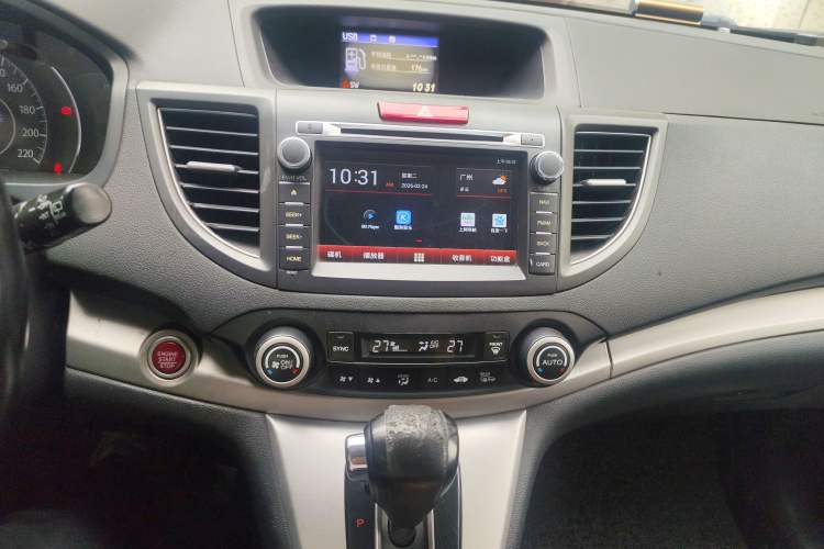 Used Honda CR-V 2012 2.4L four-wheel drive luxury version Audio And AC Panel