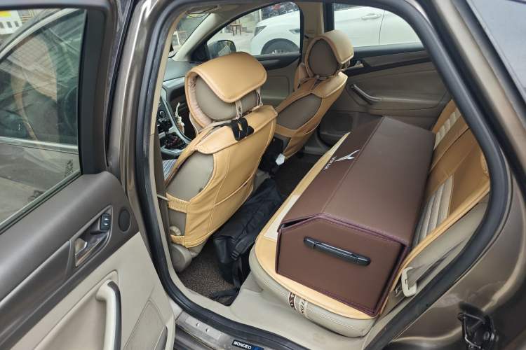 Used Ford Mondeo 2011 2.3L Fashion Edition