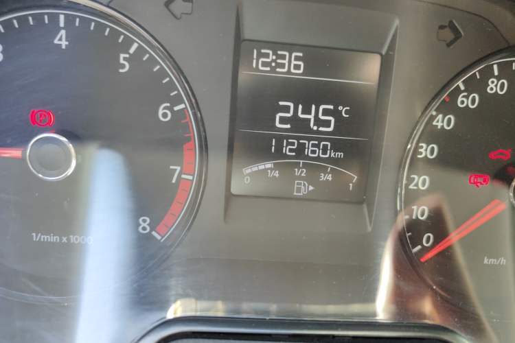 Used Volkswagen Polo 2014 1.4L Manual Fashion Edition Odometer Close Up