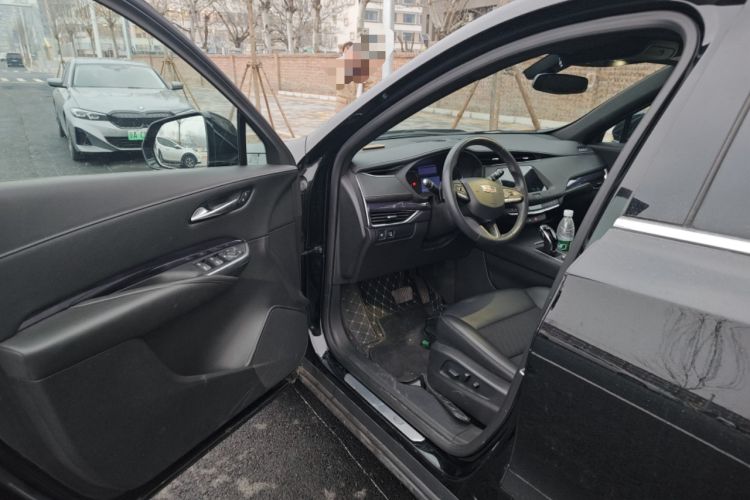 Used Cadillac XT4 2021 28T Two-Wheel Drive Tech Edition