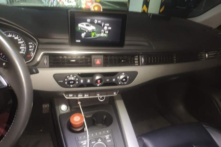 Used Audi A4L 2018 30th Anniversary Edition 40 TFSI Trendy Model