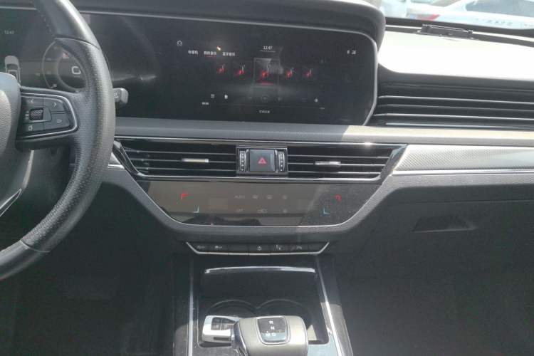 Used Hongqi HS5 2019 2.0T Smart Connect Flagship All-Wheel-Drive Version
