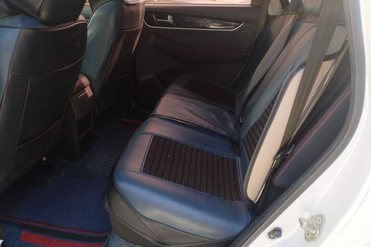 Used FORTHING T5 2020 1.6L Manual Comfort Model China VI Standard Interior 4