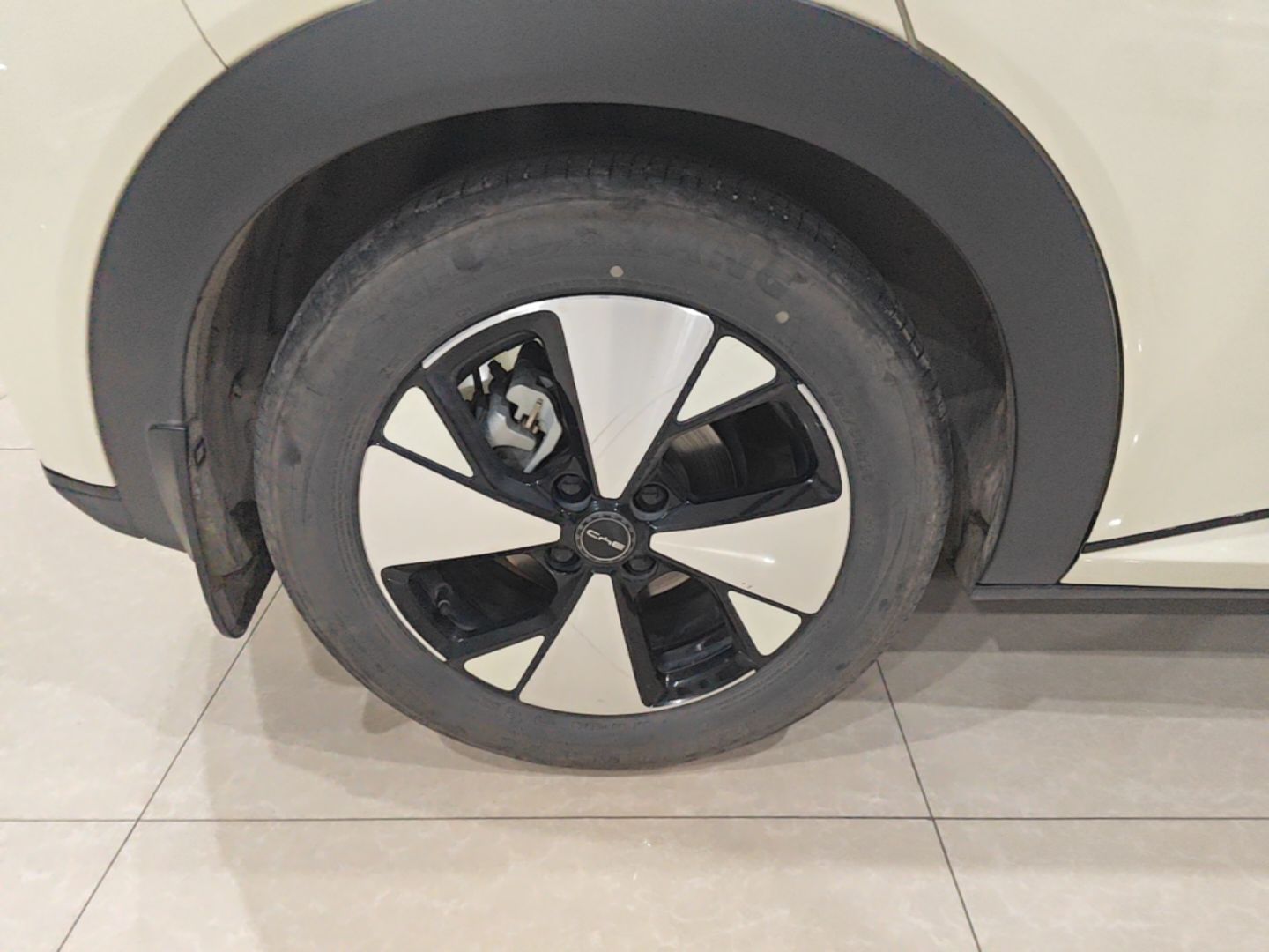 BYD Dolphin 2023 420 km Fashion Edition — снимка 11