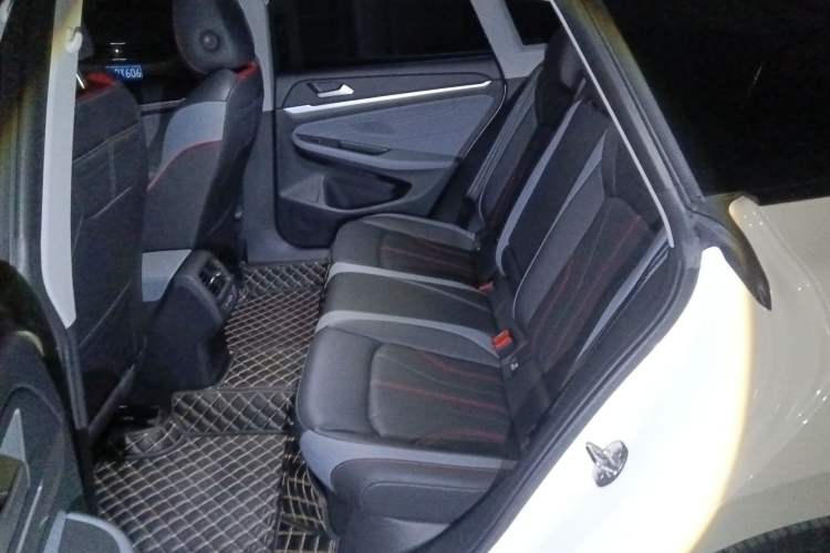 Used Volkswagen Lamando 2023 Lavida L 280TSI DSG Spicy Edition Left Rear Seat