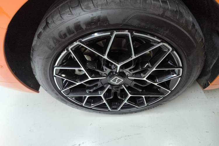 Used Zeekr 001 2024 WE Edition 100 kWh Rear-Drive Exterior 5