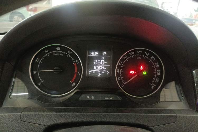 Used Skoda Rapid Spaceback 2016 Revised 1.6L Automatic Smart Drive Version
