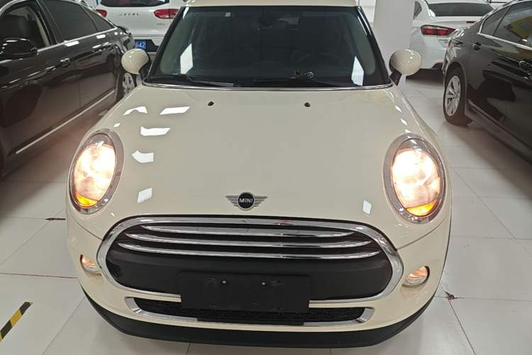 Used MINI 2018 1.5T ONE PLUS Five-Door Edition Front