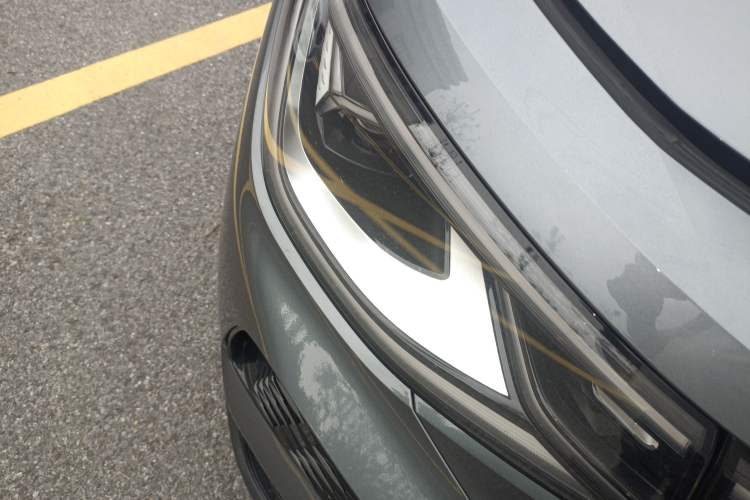 Used Volkswagen ID.6 X 2021 Pro Smart Long-Range Edition
