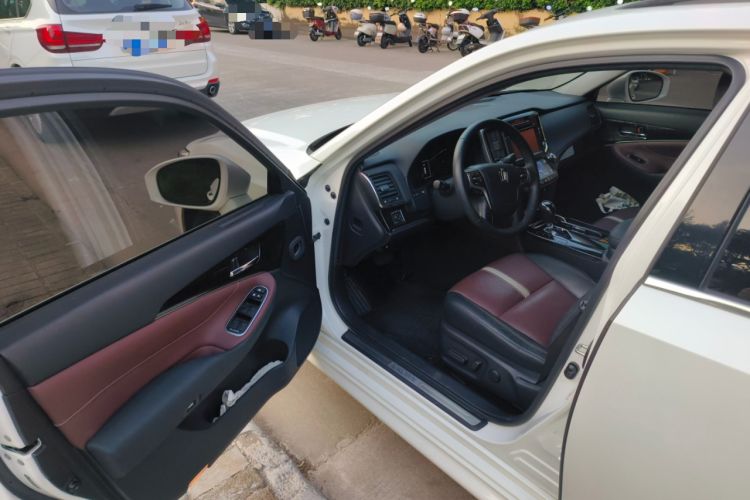 Used Toyota Crown 2017 2.0T Sport Edition Driver Seat